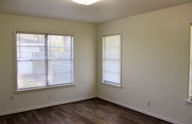 204 Cornish Drive Gallery 3