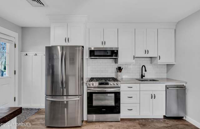 1217 Lister Street unit: B photos photos