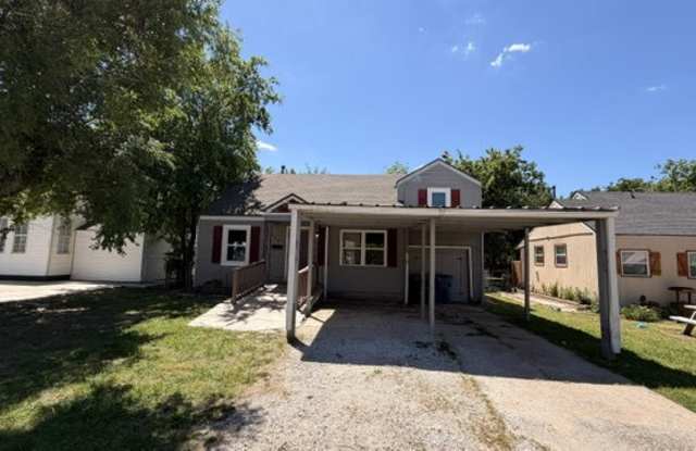 208 West Ercoupe Drive photos photos