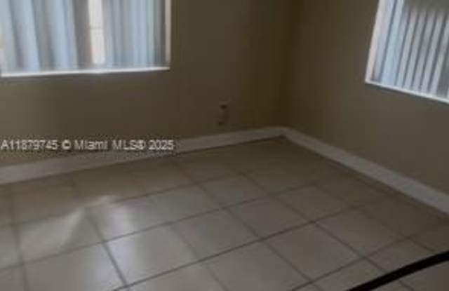 116 W 17th St photos photos