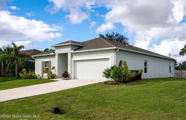 2046 Harbell Avenue SW - 2046 Harbell Avenue Southwest, Palm Bay, FL 32908