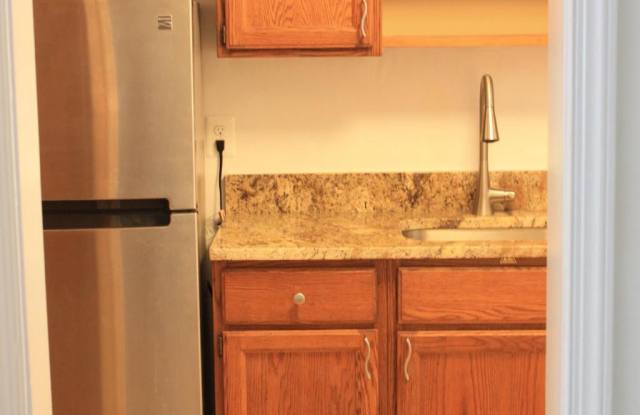 6719 W WAKEFIELD DRIVE - 6719 West Wakefield Drive, Fairfax County, VA 22307
