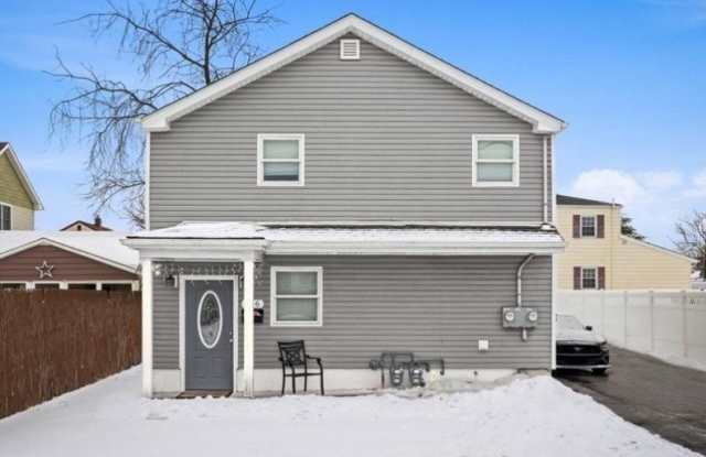 316 Evergreen Ave photos photos