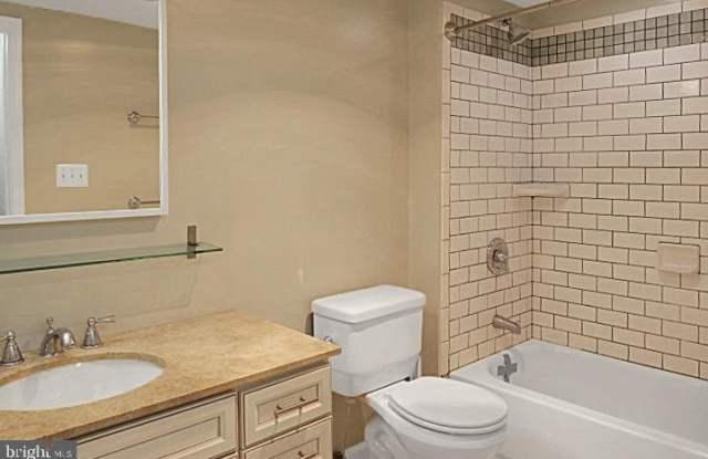 910 7TH STREET NE photos photos