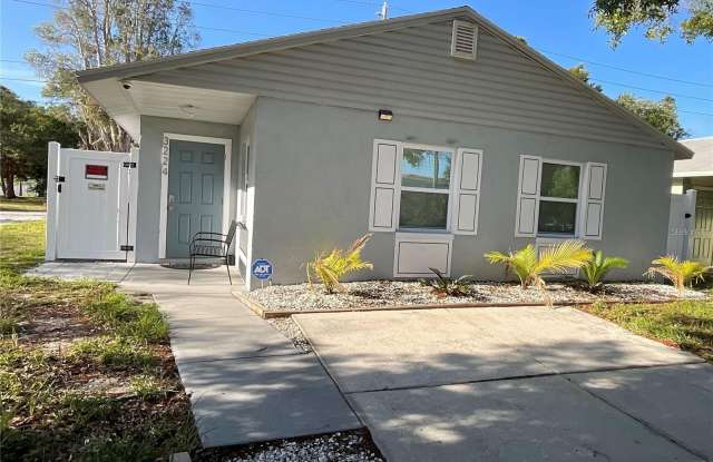 3224 3RD AVENUE S photos photos