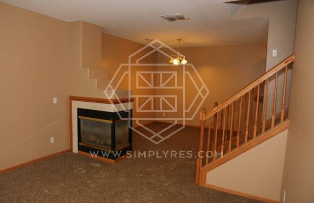 11158 204th Street West Gallery 2