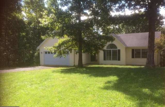 808 CHANTILLY LANE photos photos