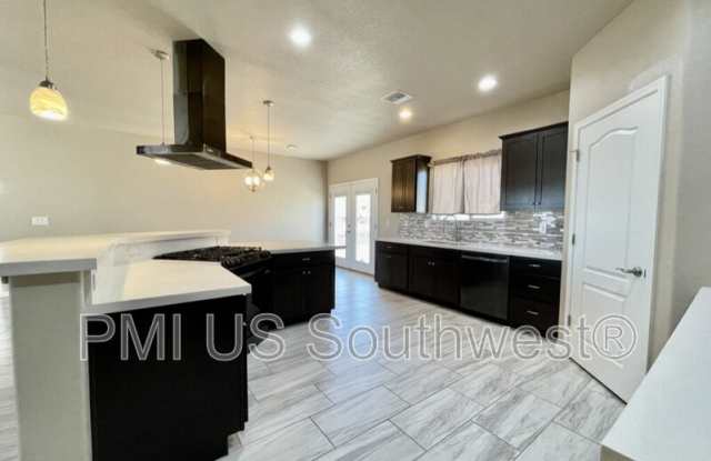 2265 E Robby LP photos photos