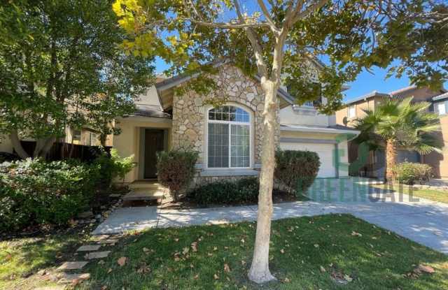 4 Bedroom TRACY HOME! AVAILABLE NOW!! photos photos