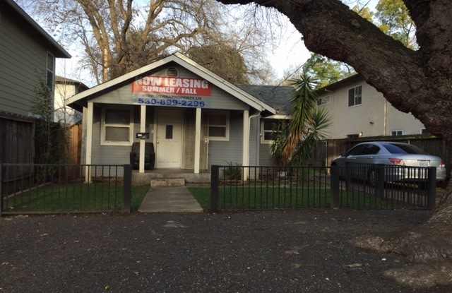 Reserve Now for Fall 2026 / 345 Oak St. - 345 Oak Street, Chico, CA 95928