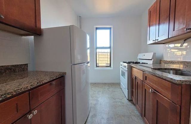 1425 University Avenue photos photos