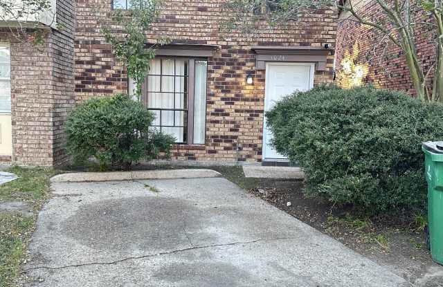 1024 Dimarco Drive photos photos