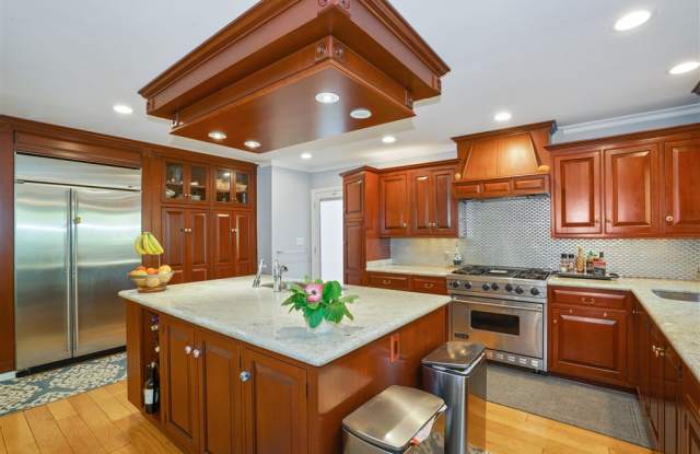 6089 Avenida Chamnez - 6089 Avenida Chamnez, San Diego, CA 92037
