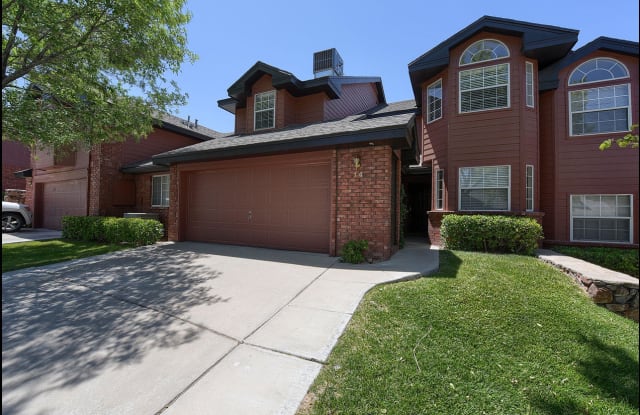 14 WILLIAMSBURG Drive - 14 Williamsburg Drive, El Paso, TX 79912