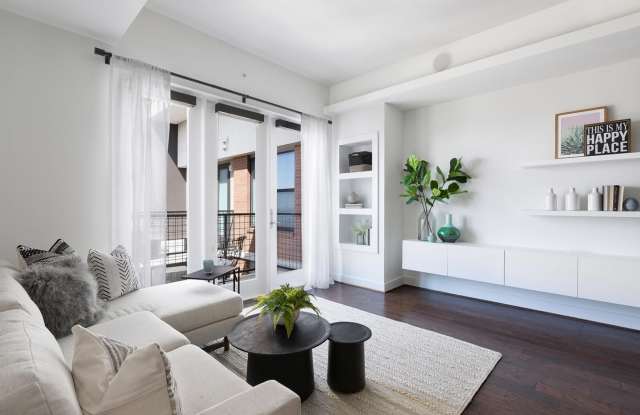 3102 Carlisle Gallery 4