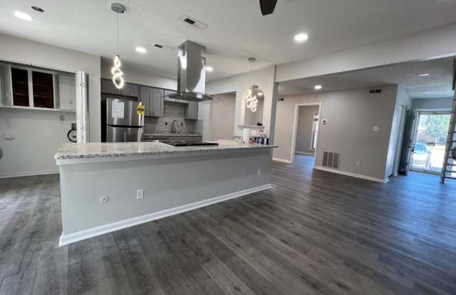 5025 Eaton Court - 1 Gallery 4