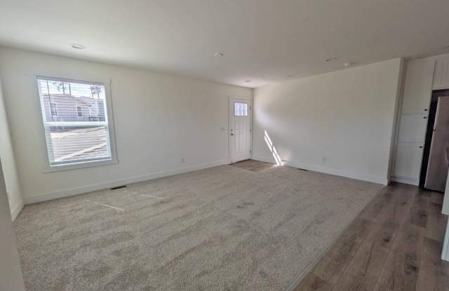 6656 Pentz Rd Gallery 4