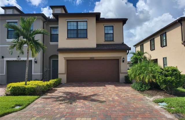 2820 Troubadour St photos photos