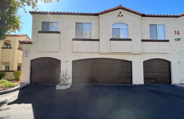 BEAUTIFUL UPGRADED CONDO/MANY AMENITIES - 3 BED, 2 BATH - 2975 Bluegrass Lane, Henderson, NV 89074