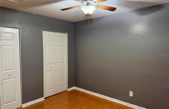 12425 TOUCHTON DR Gallery 4