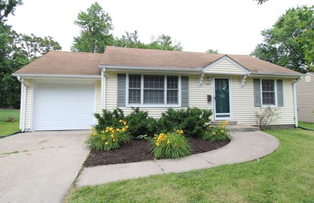 2 Bedroom 1 Bath Home In Overland Park Kansas photos photos