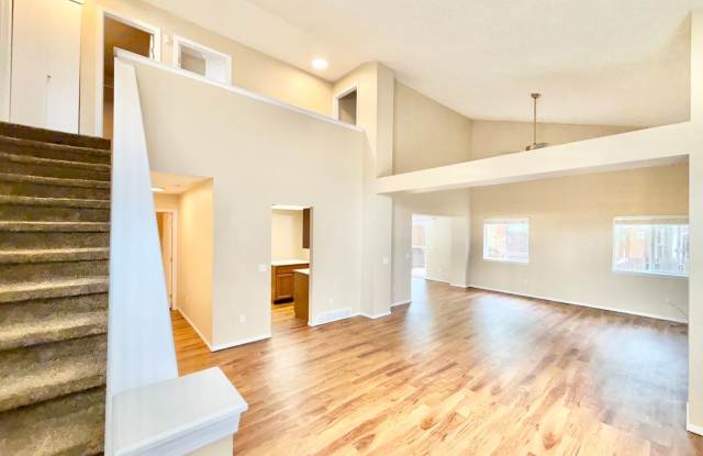 3 Bedroom Stetson Hills Home! Gallery 3