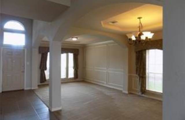 13766 Grayhawk Boulevard Gallery 3