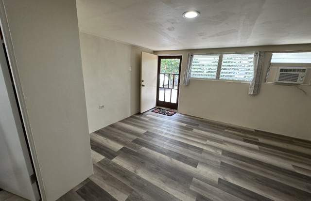 660 Hausten Street - C Gallery 1