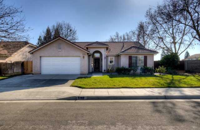 5149 W Celeste Avenue photos photos