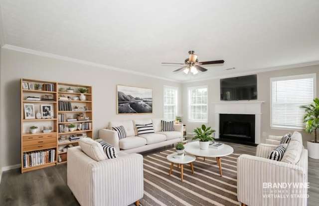 3691 Bay Cove Court Gallery 3