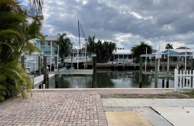 10851 S Ocean Drive - 10851 S Ocean Dr, Hutchinson Island South, FL 34957
