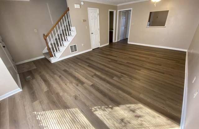 156 Berlin - 156 Berlin Street, Athens, GA 30601