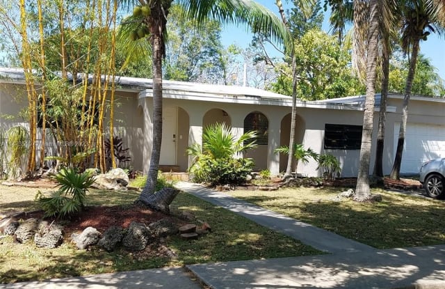 11220 SW 108th Ave - 11220 Southwest 108th Avenue, Kendall, FL 33176