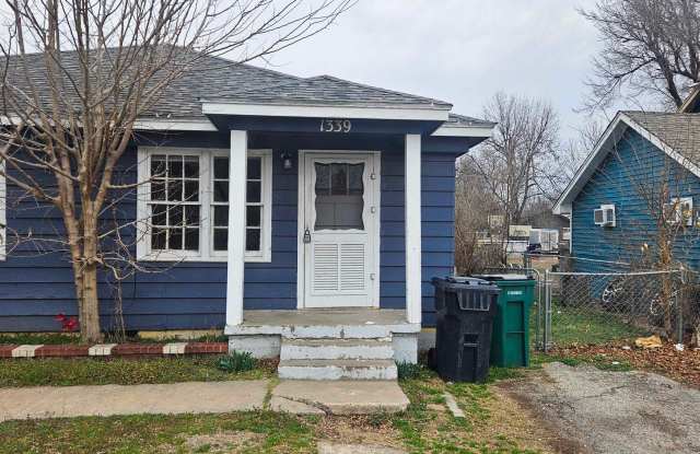 1 Bed / 1 Bath Duplex photos photos