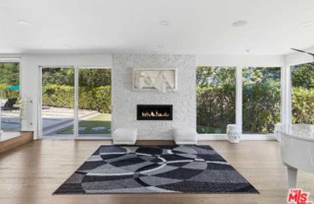 3371 Alana Drive Gallery 3