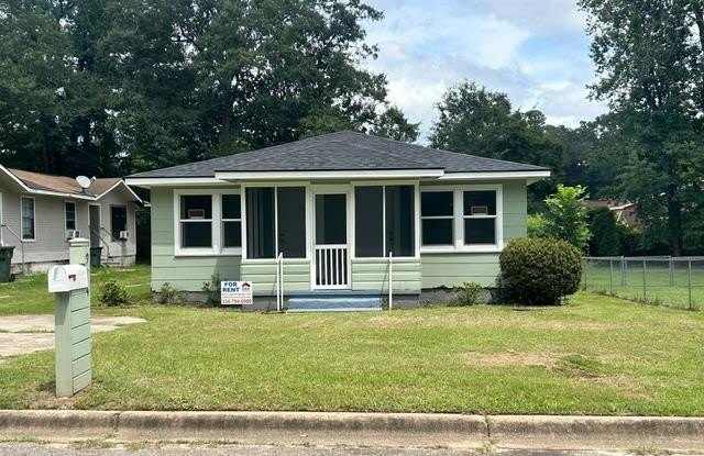 914 Williams Ave - 914 Williams Avenue, Dothan, AL 36303 914 Williams Ave - 914 Williams Avenue, Dothan, AL 36303