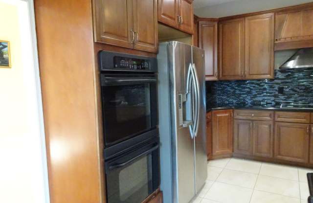 7430 Wescott Terrace Gallery 2