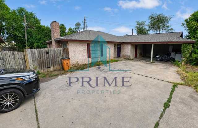 9900 Randall Dr Gallery 1