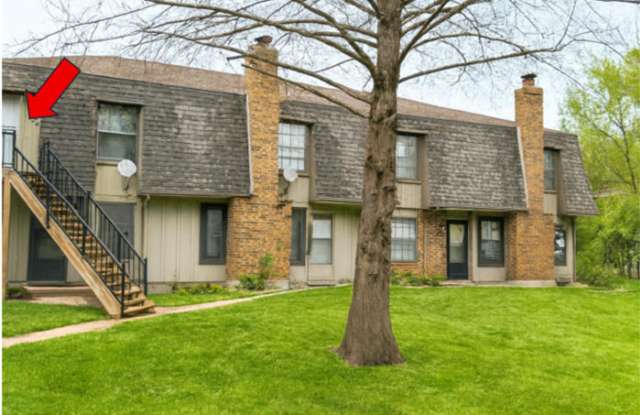 232 Northwest Woods Chapel Road - 232 Northwest Woods Chapel Road, Blue Springs, MO 64015