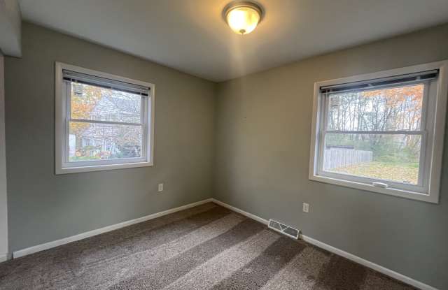 8432 Alpine Ave Gallery 3