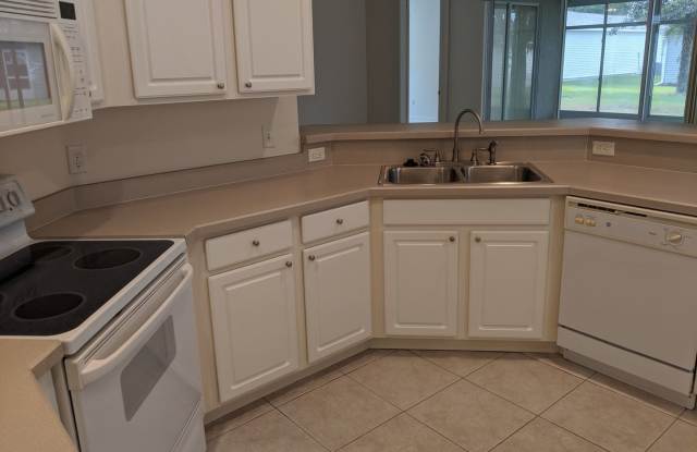 33328 Pennbrooke Parkway Gallery 3