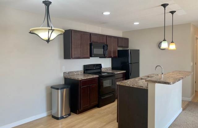 473 Deer Path photos photos