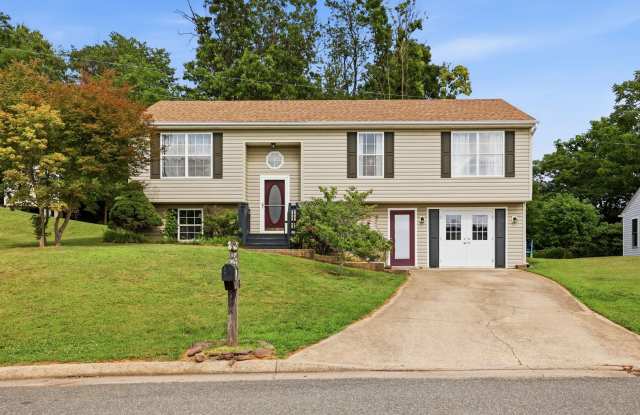 209 Greenwood Rd photos photos