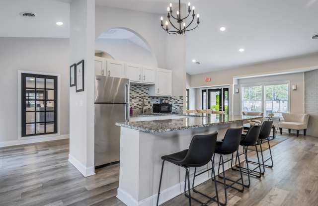 The Oaks Apartments Gallery 4