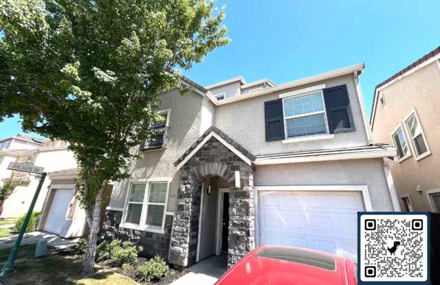 Spacious 5-Bedroom Home in Gated Stockton Community – Ideal Location! - 1437 Cat Tail Drive, Stockton, CA 95204
