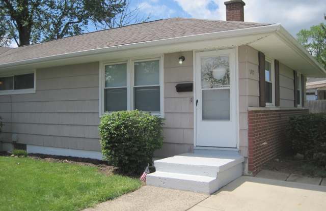 1717 Carolyn Avenue photos photos