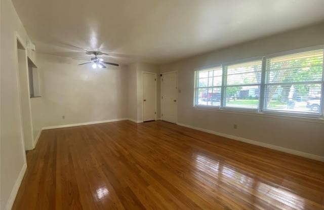 10331 Sandra Lynn Drive Gallery 3