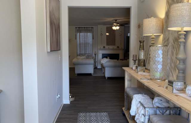 111 Wayside Ter Gallery 3