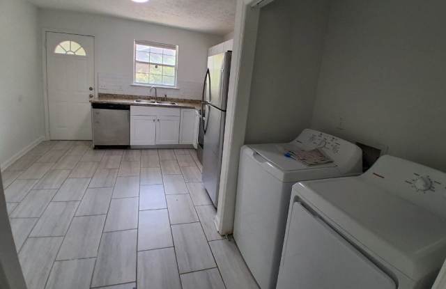 401 Brookview Estates Drive Gallery 4