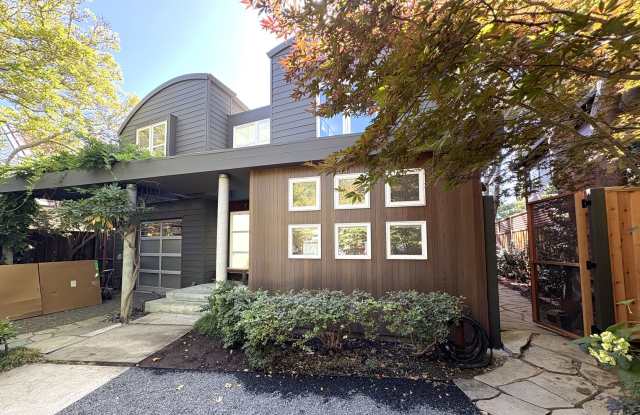 Modern Home availalble for lease in Menlo Park - 865 College Avenue, Menlo Park, CA 94025